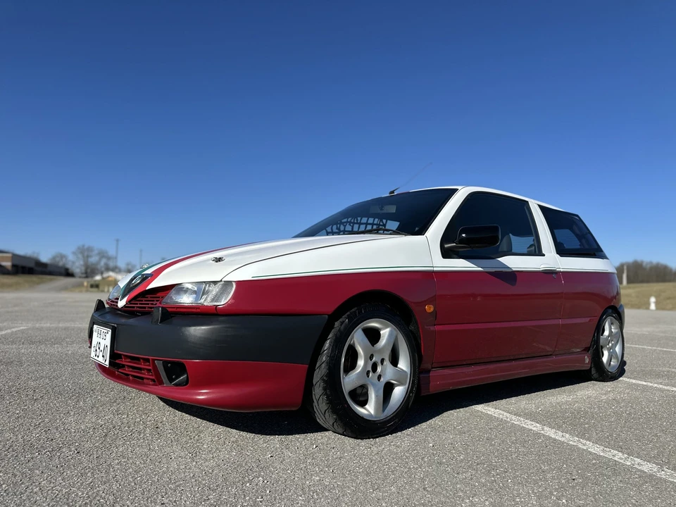 1997 Alfa Romeo 145 Quadrifoglio - Image 4 of 31