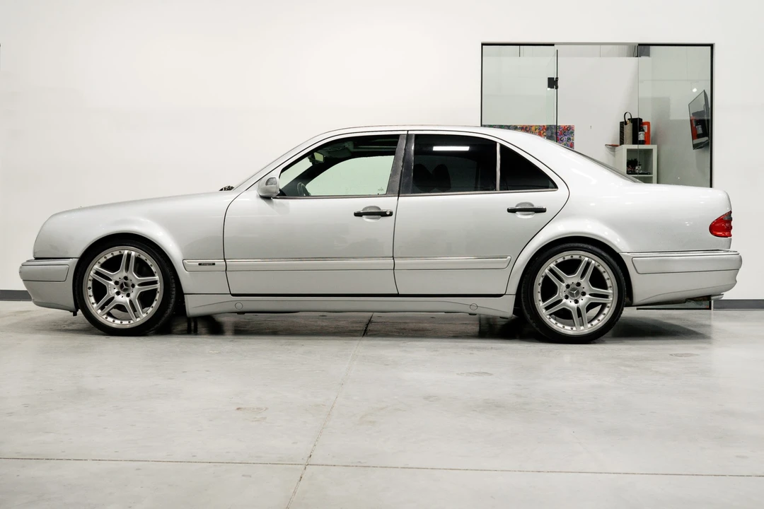 1997 Mercedes-Benz W210 E 36 & E 50 & E 55 & E 60 AMG - Image 3 of 31