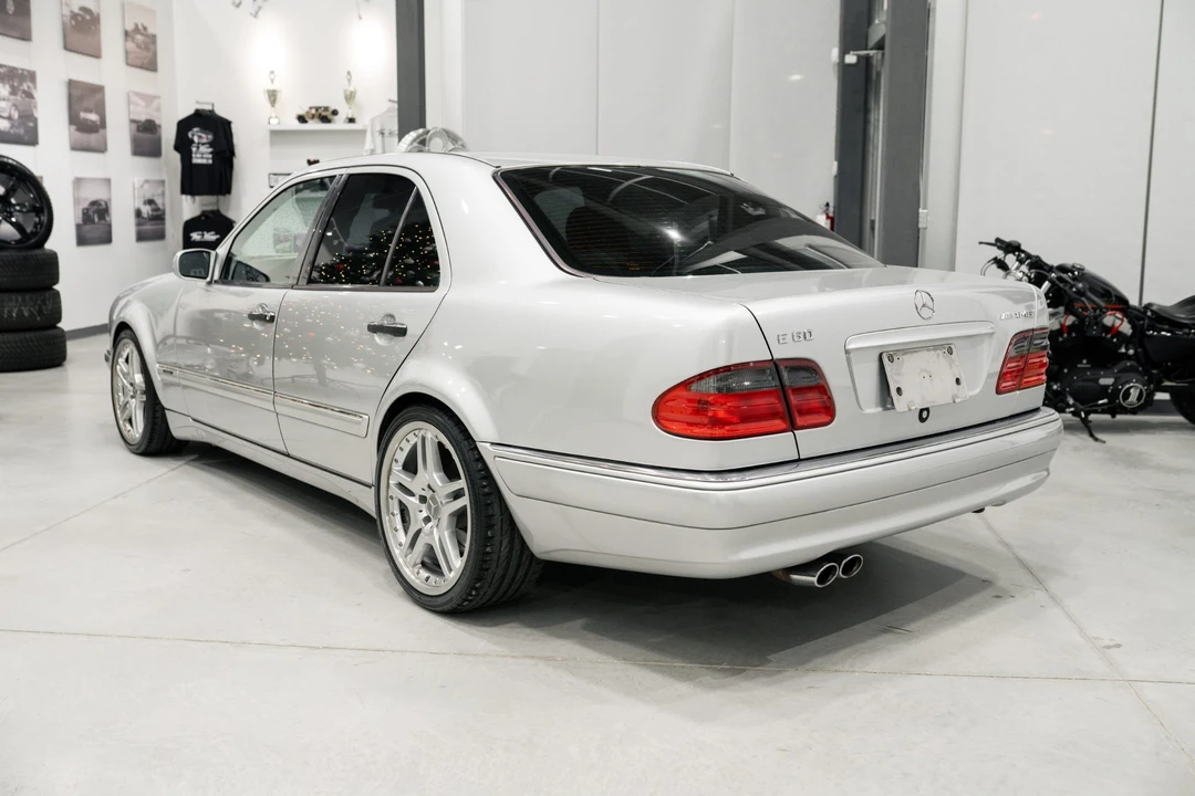 1997 Mercedes-Benz W210 E 36 & E 50 & E 55 & E 60 AMG - Image 4 of 31