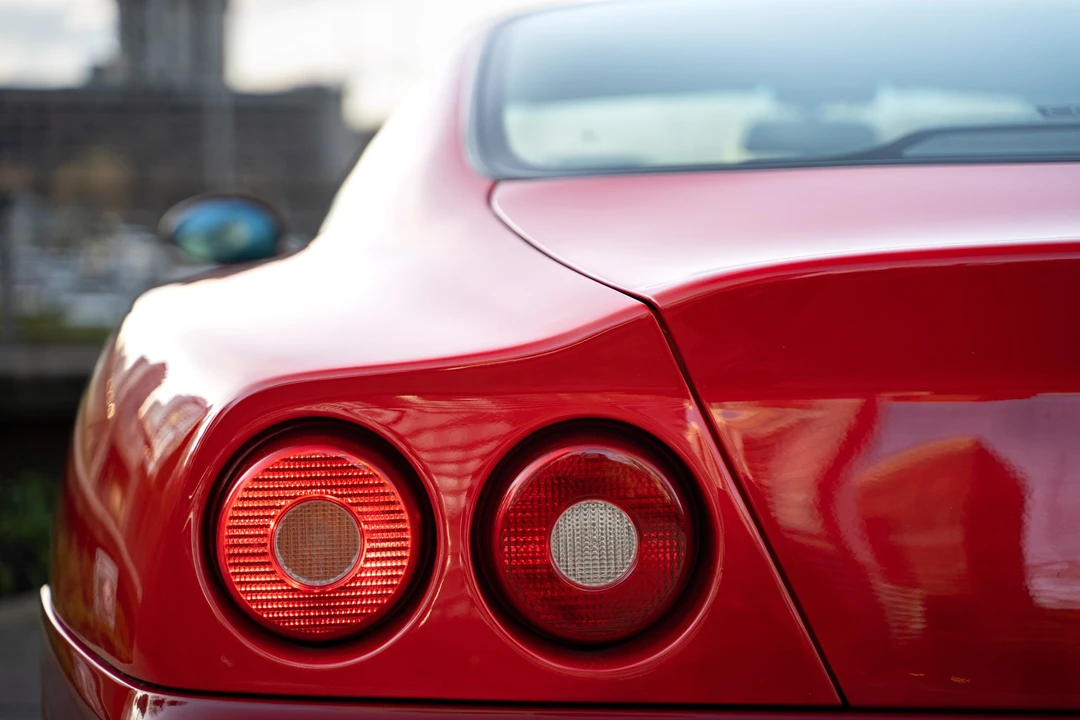 1998 Ferrari 550 Maranello - Image 21 of 31
