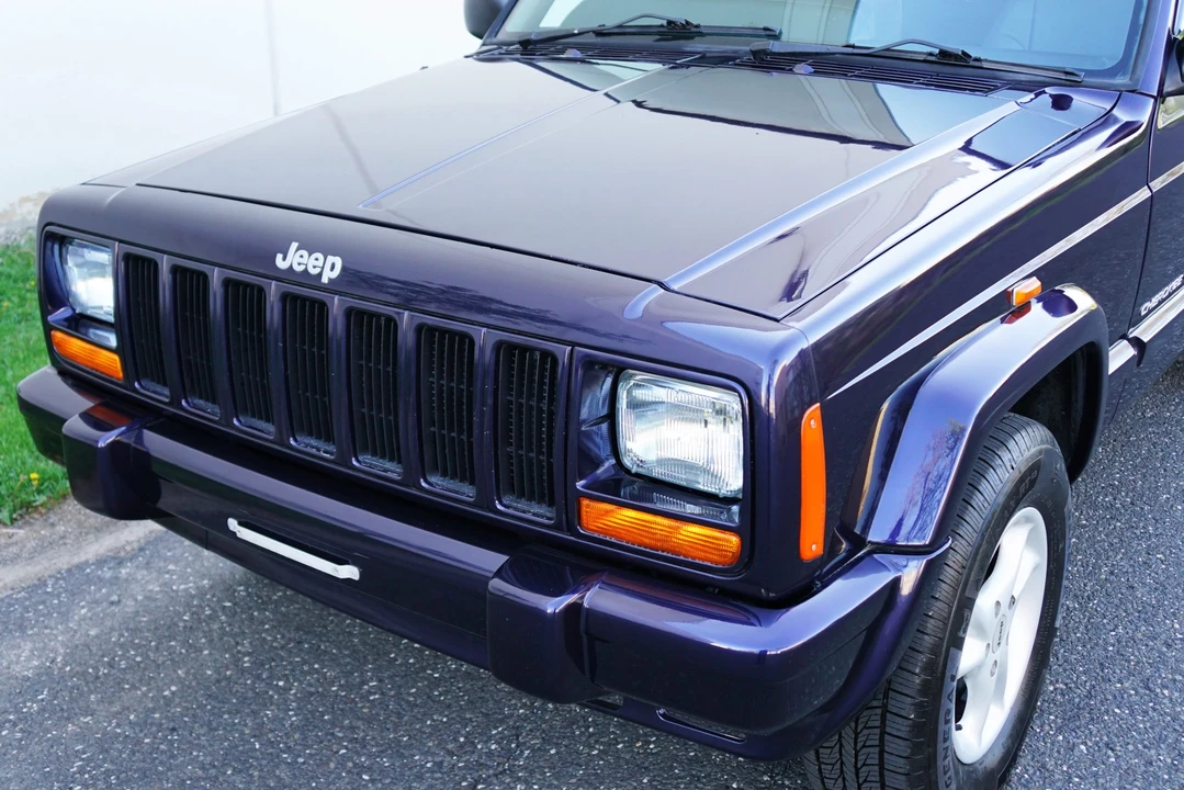 1998 Jeep XJ Cherokee - Image 19 of 31