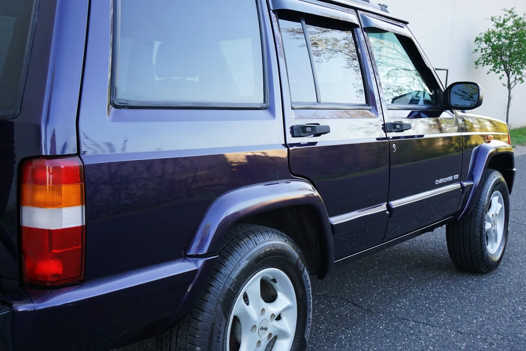 1998 Jeep XJ Cherokee - Image 25 of 31