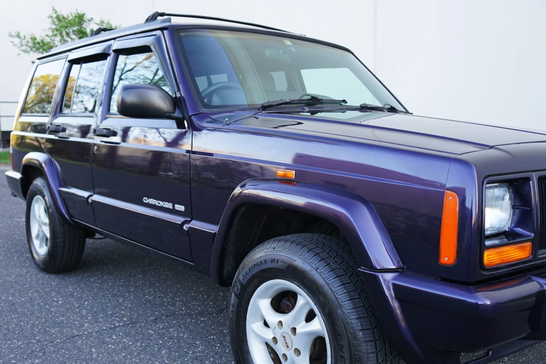 1998 Jeep XJ Cherokee - Image 10 of 31