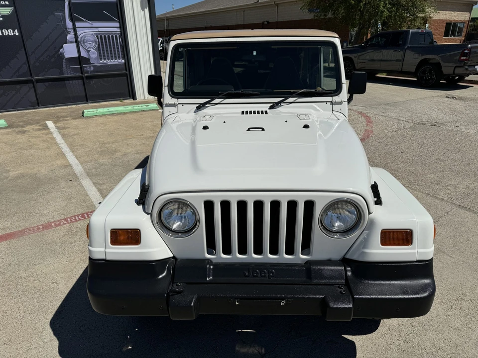1998 Jeep TJ Wrangler - Image 4 of 31