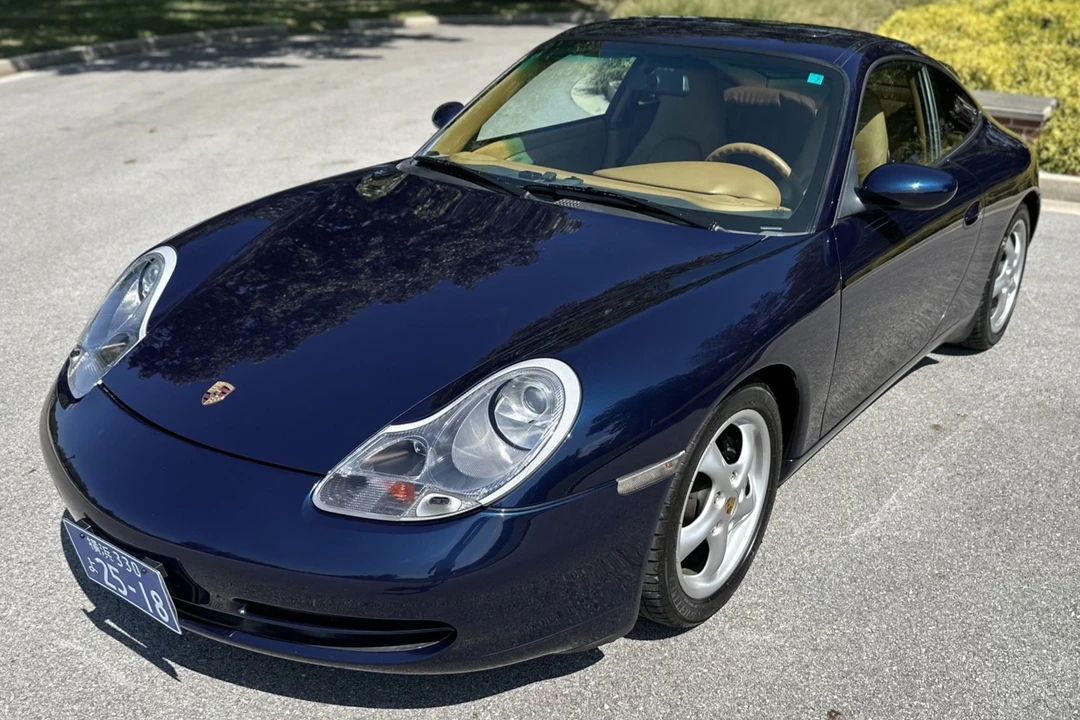 1998 Porsche 996 Carrera - Image 1 of 31