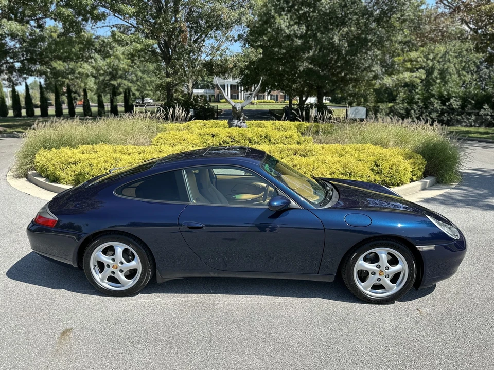 1998 Porsche 996 Carrera - Image 29 of 31