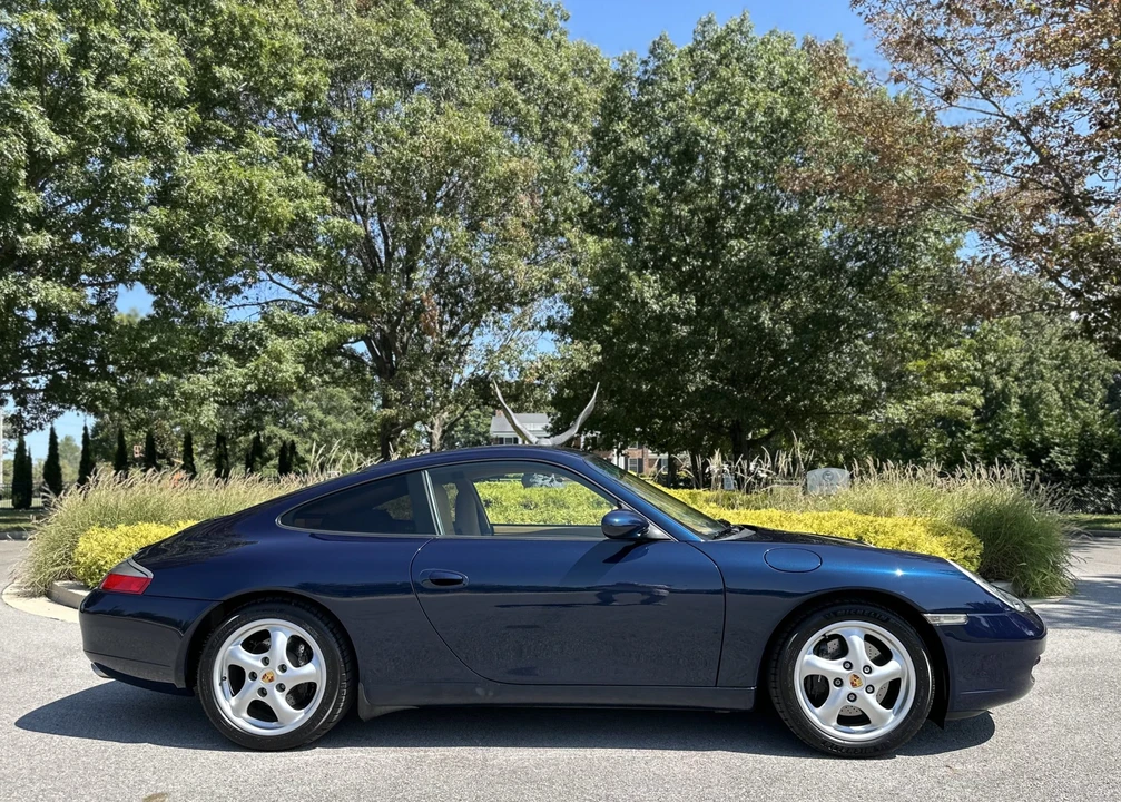 1998 Porsche 996 Carrera - Image 30 of 31