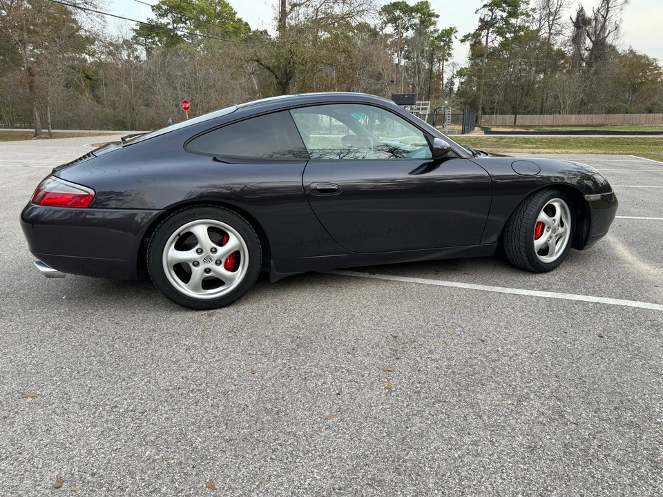 1998 Porsche 996 Carrera - Image 11 of 31