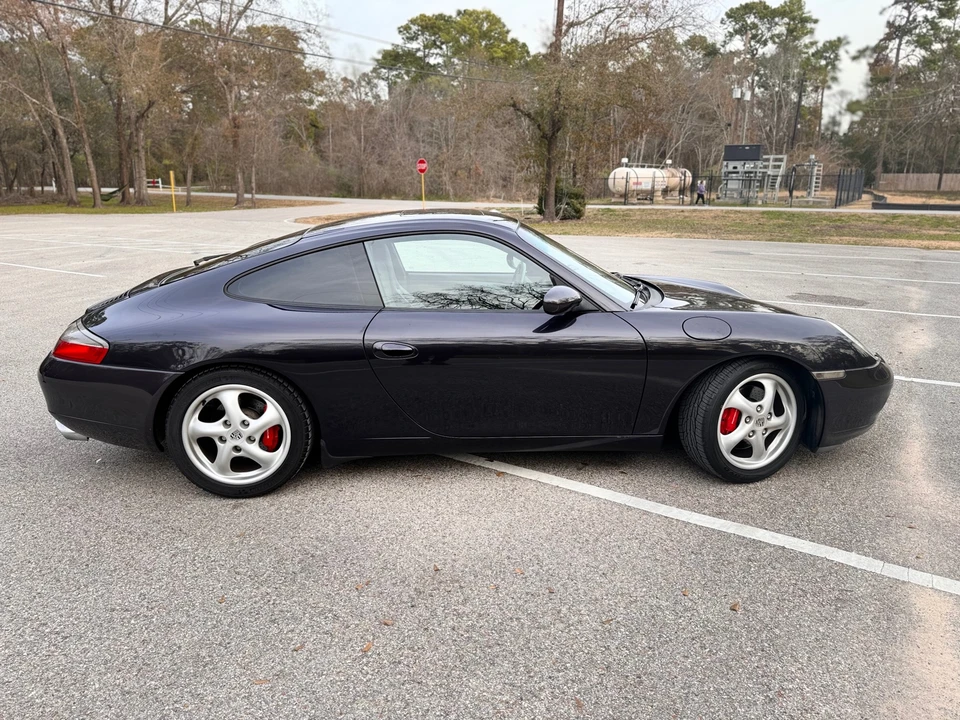 1998 Porsche 996 Carrera - Image 10 of 31