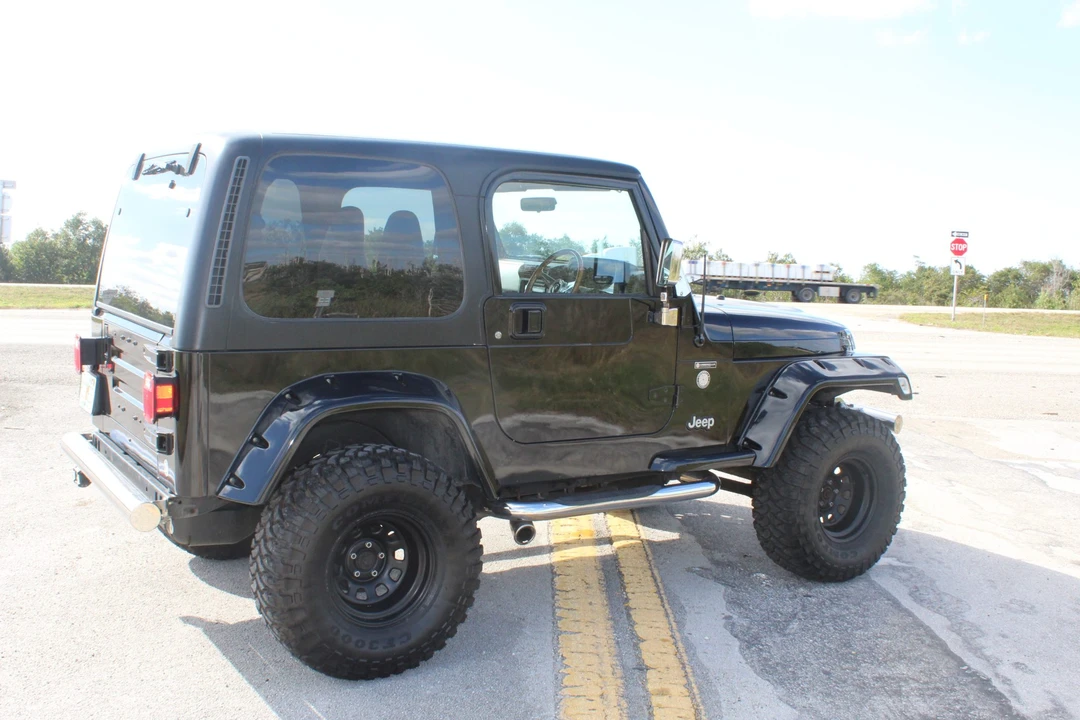 1999 Jeep TJ Wrangler - Image 17 of 31