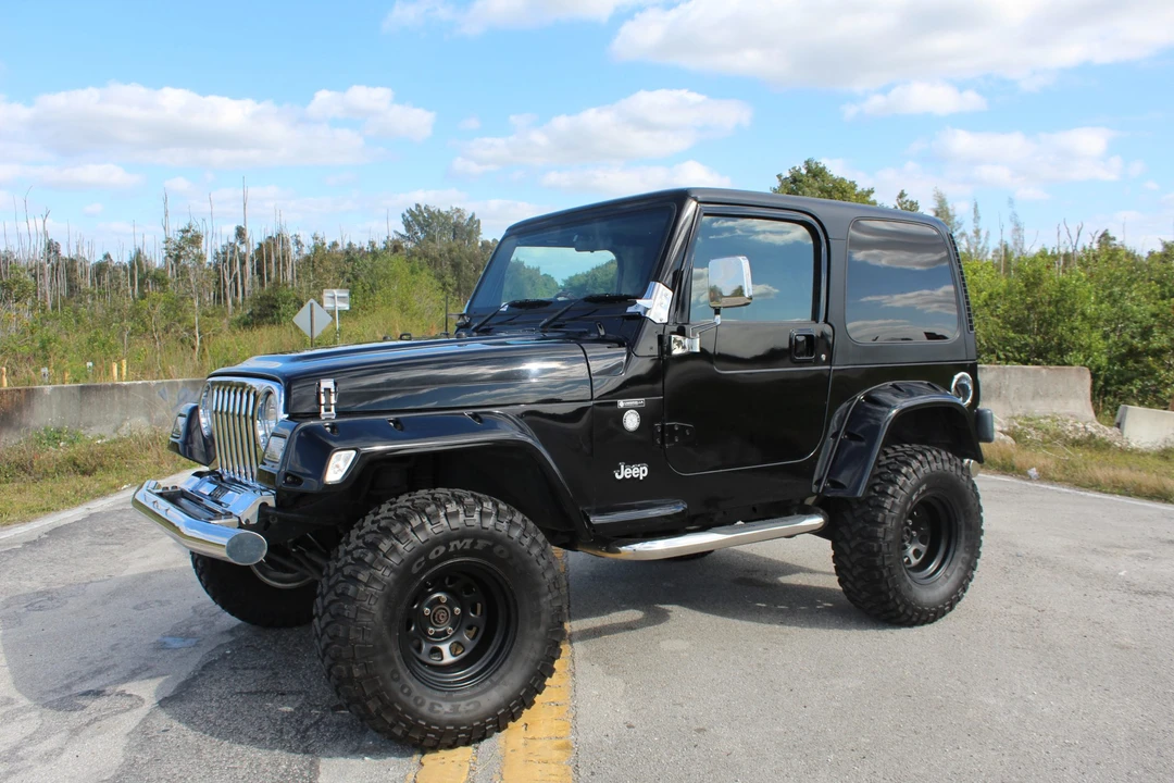 1999 Jeep TJ Wrangler - Image 2 of 31