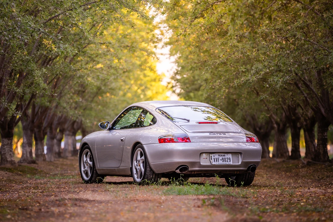 1999 Porsche 996 Carrera - Image 13 of 31