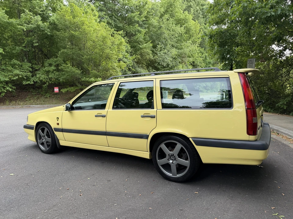 1995 Volvo 850 T-5R - Image 10 of 31