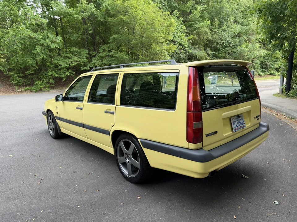1995 Volvo 850 T-5R - Image 11 of 31