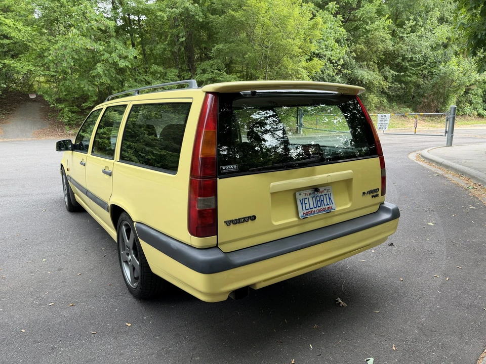 1995 Volvo 850 T-5R - Image 12 of 31