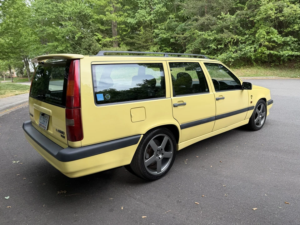 1995 Volvo 850 T-5R - Image 17 of 31