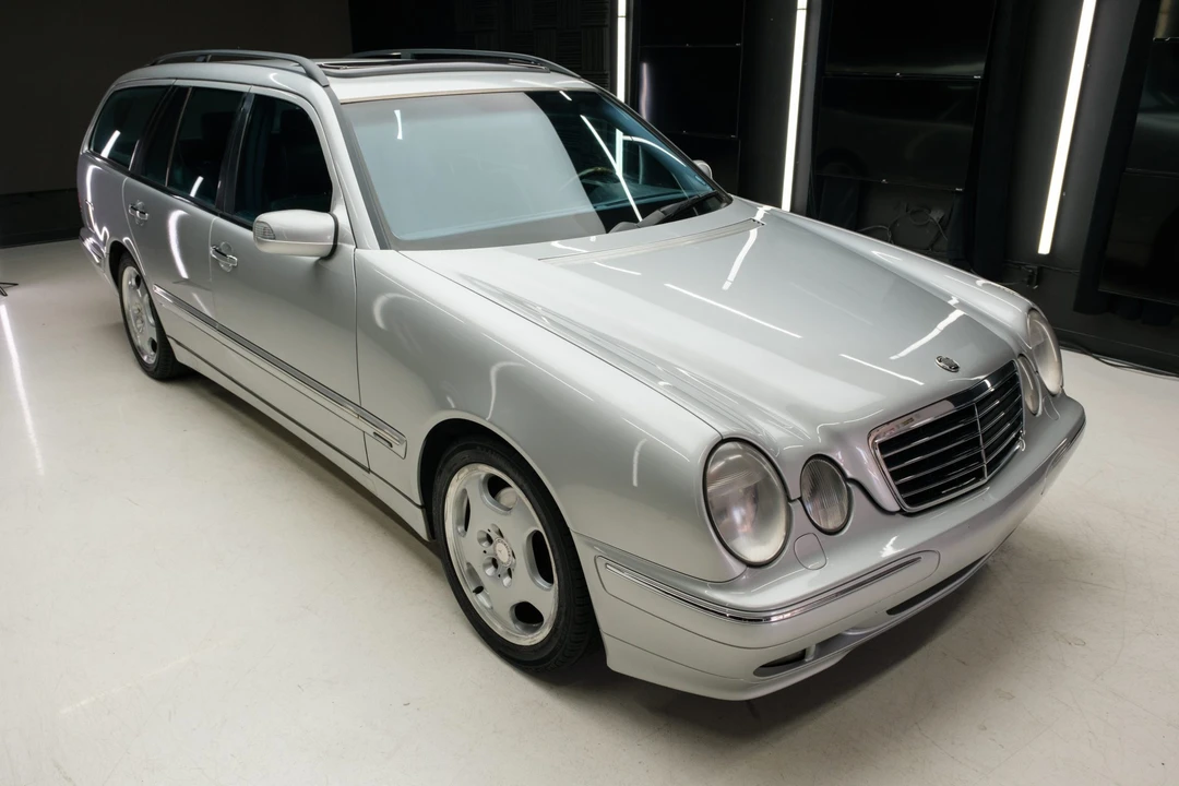 2000 Mercedes-Benz W210 E-Class - Image 7 of 31
