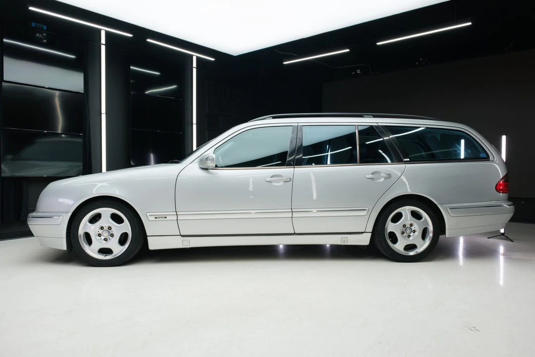 2000 Mercedes-Benz W210 E-Class - Image 26 of 31