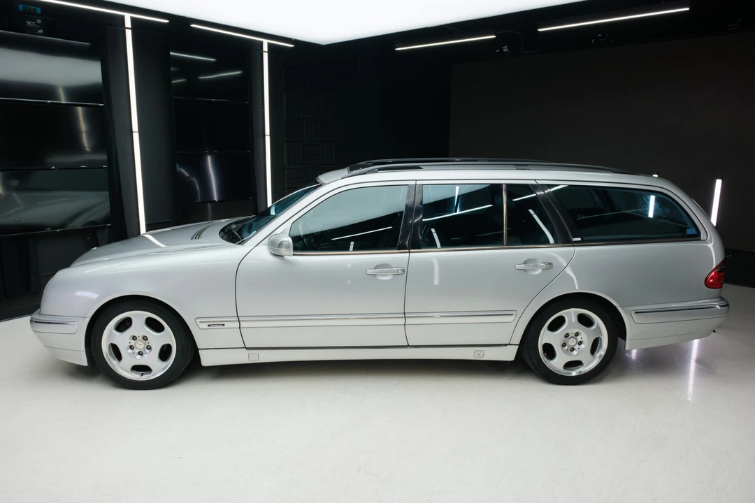 2000 Mercedes-Benz W210 E-Class - Image 25 of 31