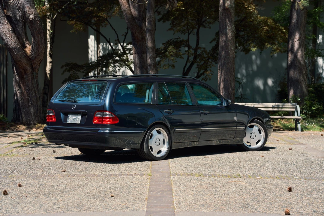 2000 Mercedes-Benz W210 E-Class - Image 16 of 31