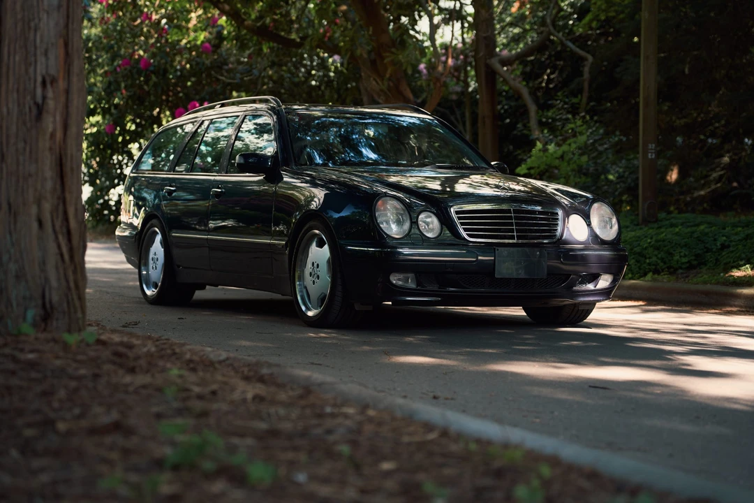 2000 Mercedes-Benz W210 E-Class - Image 13 of 31