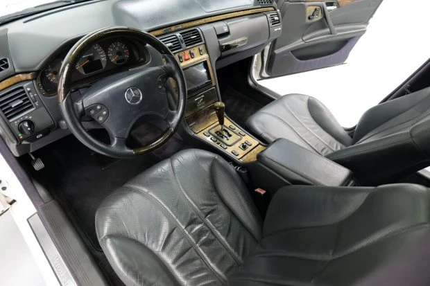 2000 Mercedes-Benz W210 E 36 & E 50 & E 55 & E 60 AMG - Image 5 of 7