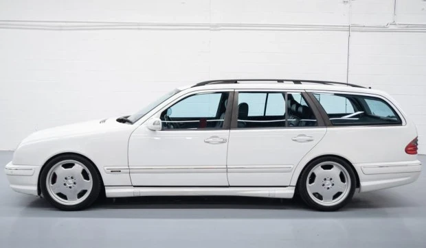 2000 Mercedes-Benz W210 E 36 & E 50 & E 55 & E 60 AMG - Image 3 of 7