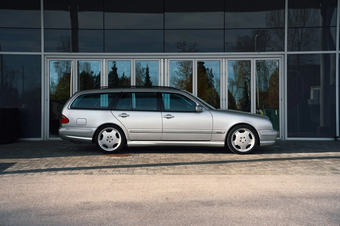 2001 Mercedes-Benz W210 E-Class - Image 18 of 31