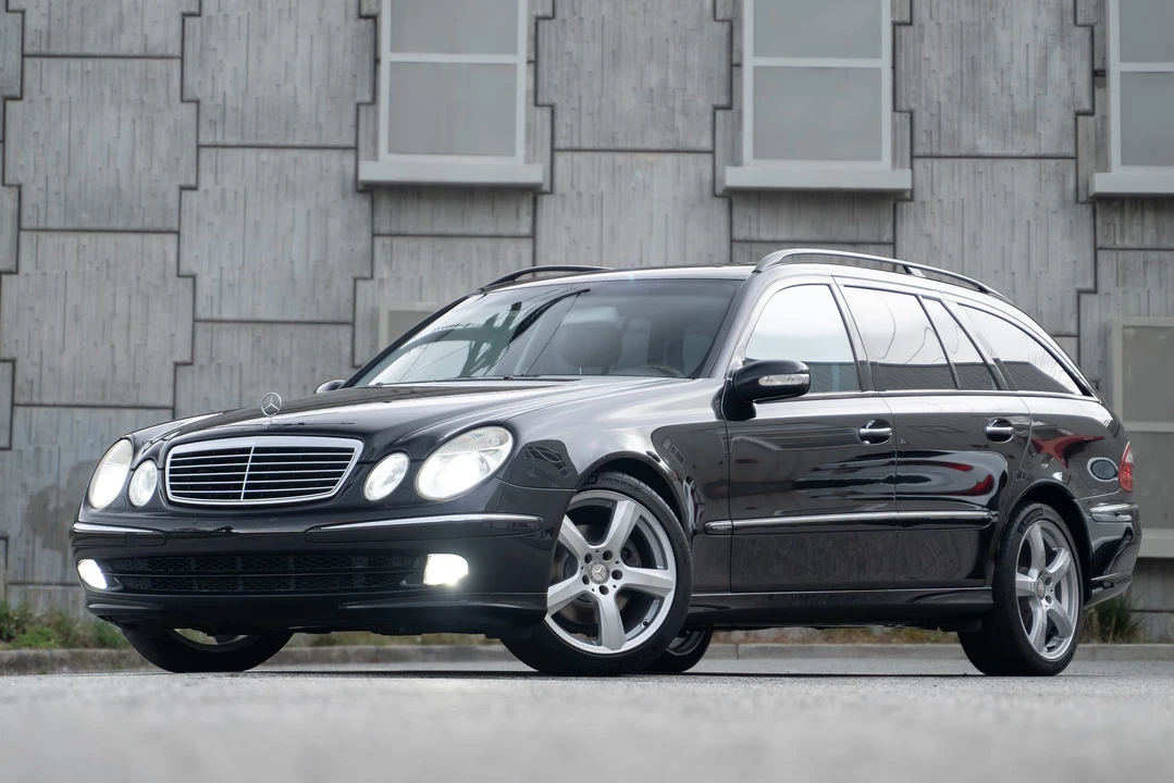 2004 Mercedes-Benz W211 E-Class - Image 2 of 31