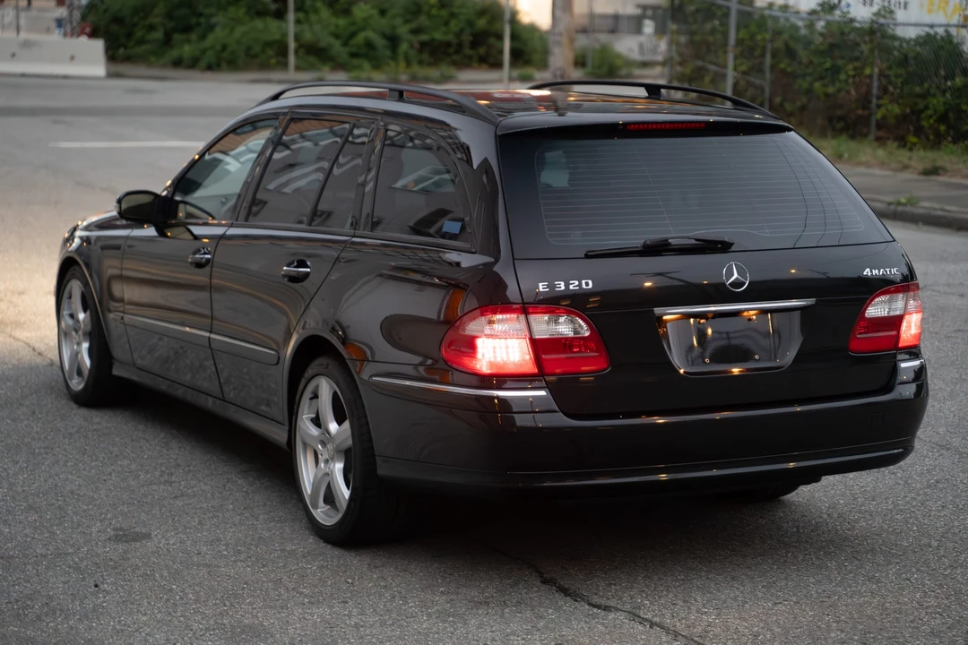 2004 Mercedes-Benz W211 E-Class - Image 11 of 31