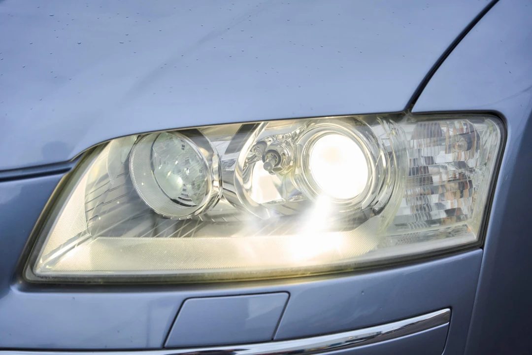 2005 Audi D3 A8 - Image 29 of 31