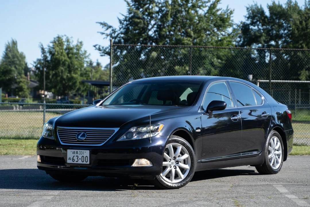 2008 Lexus LS 4th Gen - Image 3 of 31