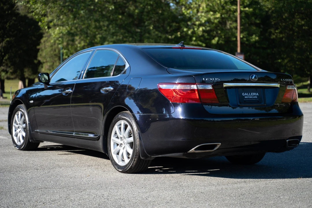 2008 Lexus LS 4th Gen - Image 11 of 31