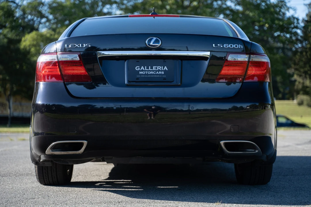 2008 Lexus LS 4th Gen - Image 14 of 31