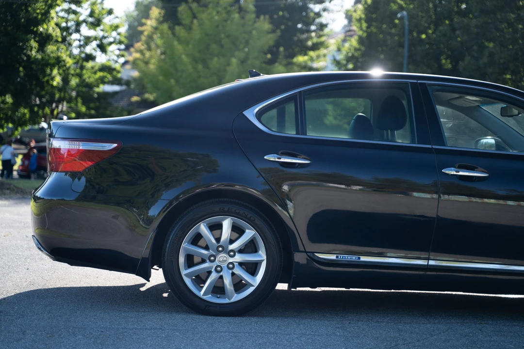 2008 Lexus LS 4th Gen - Image 30 of 31