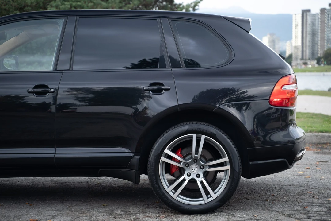 2008 Porsche 955/957 Cayenne Turbo - Image 30 of 31