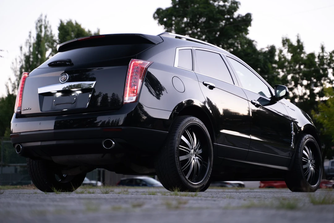 2011 Cadillac SRX - Image 16 of 31
