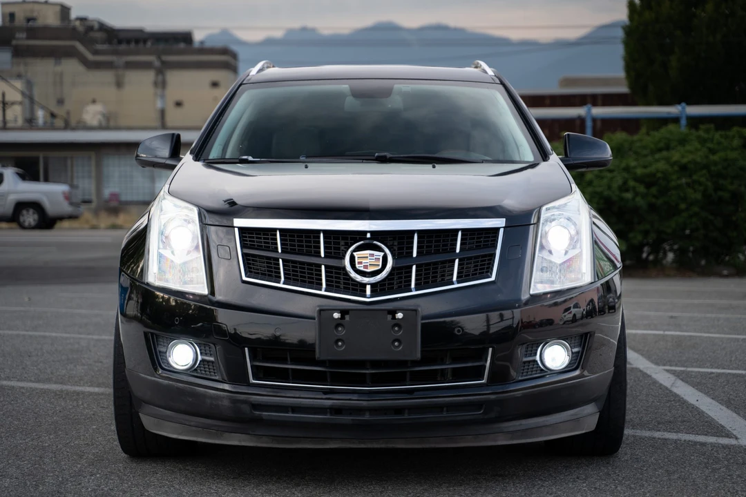 2011 Cadillac SRX - Image 2 of 31
