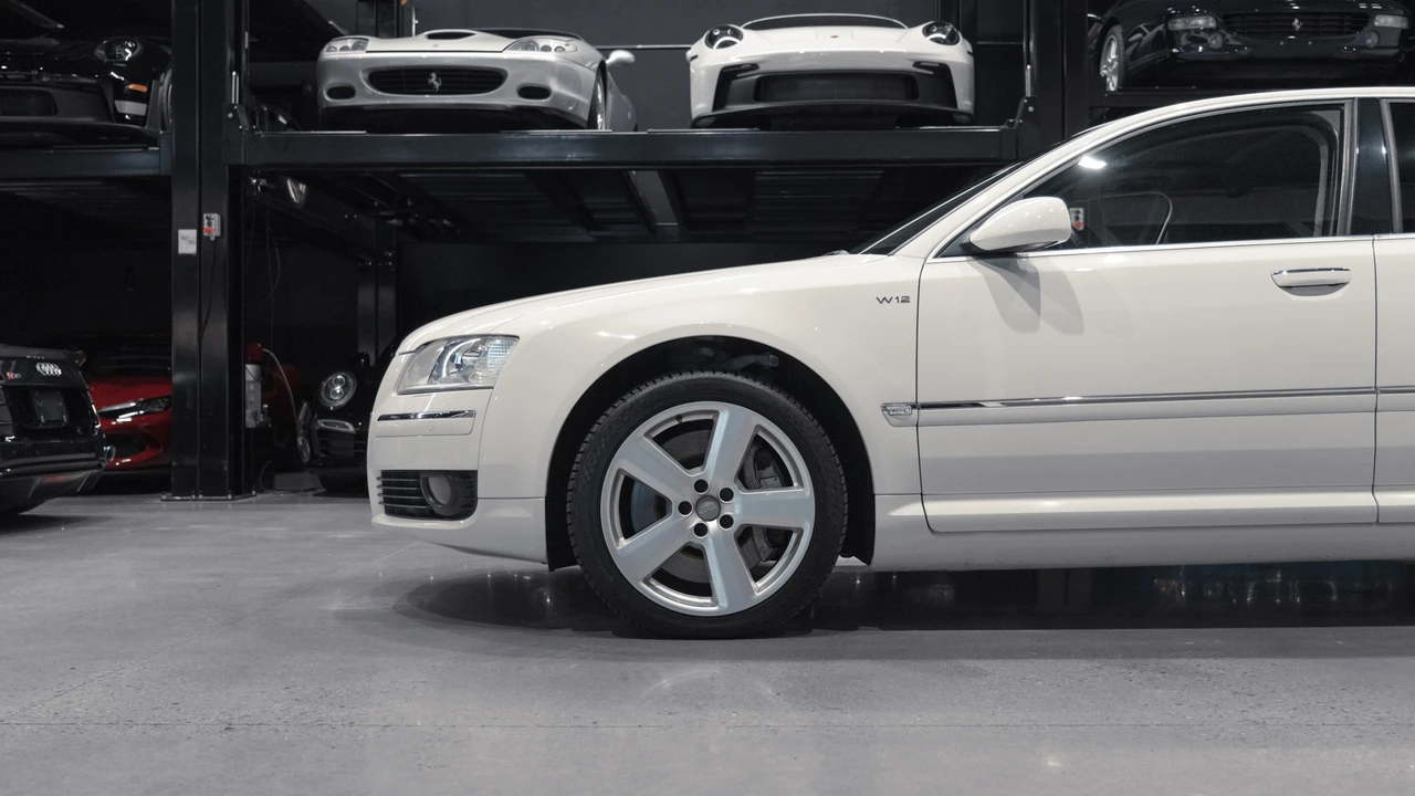 2005 Audi D3 A8 - Image 24 of 31