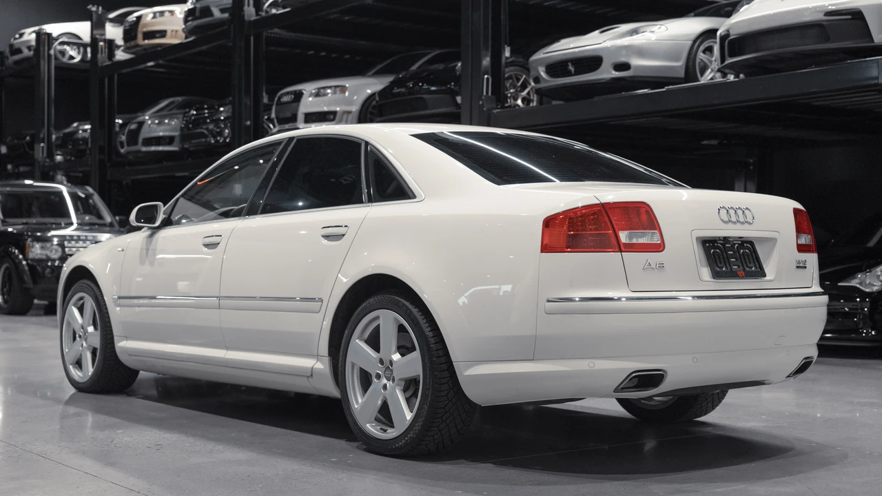 2005 Audi D3 A8 - Image 14 of 31