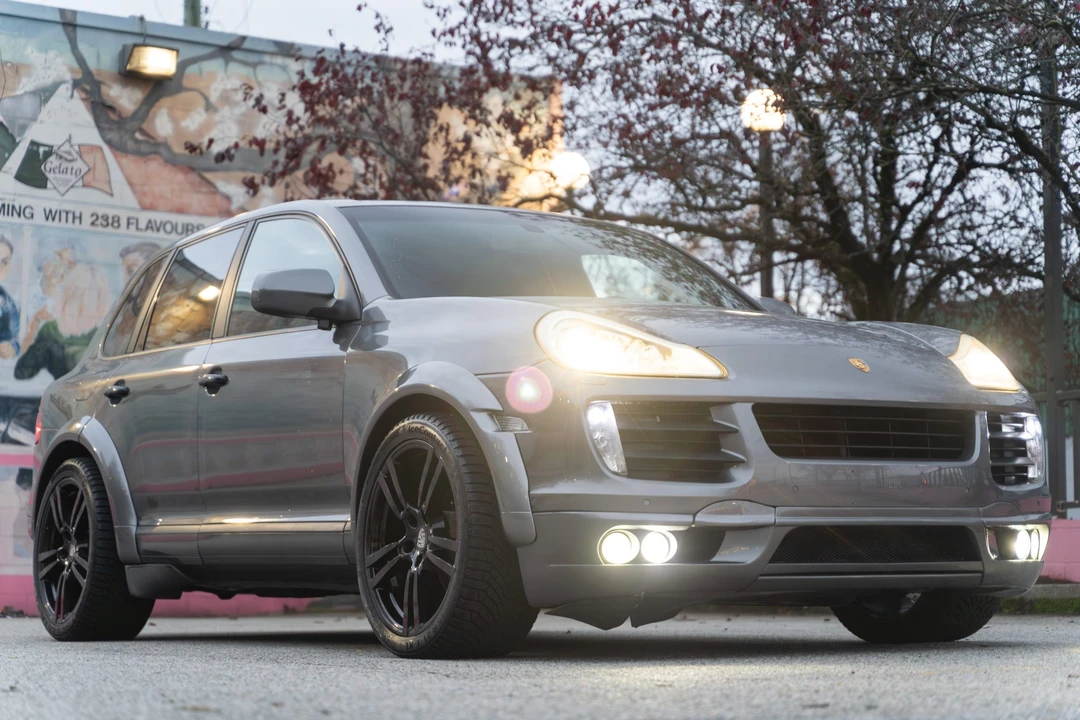 2008 Porsche 955/957 Cayenne S - Image 2 of 31
