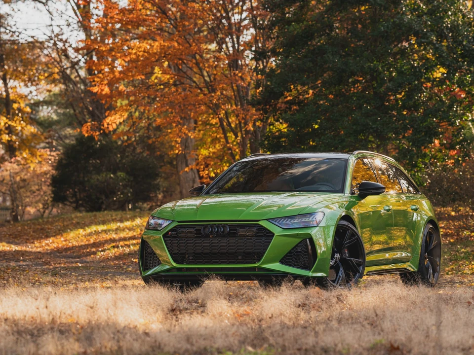 2022 Audi C8 RS6 - Image 2 of 31