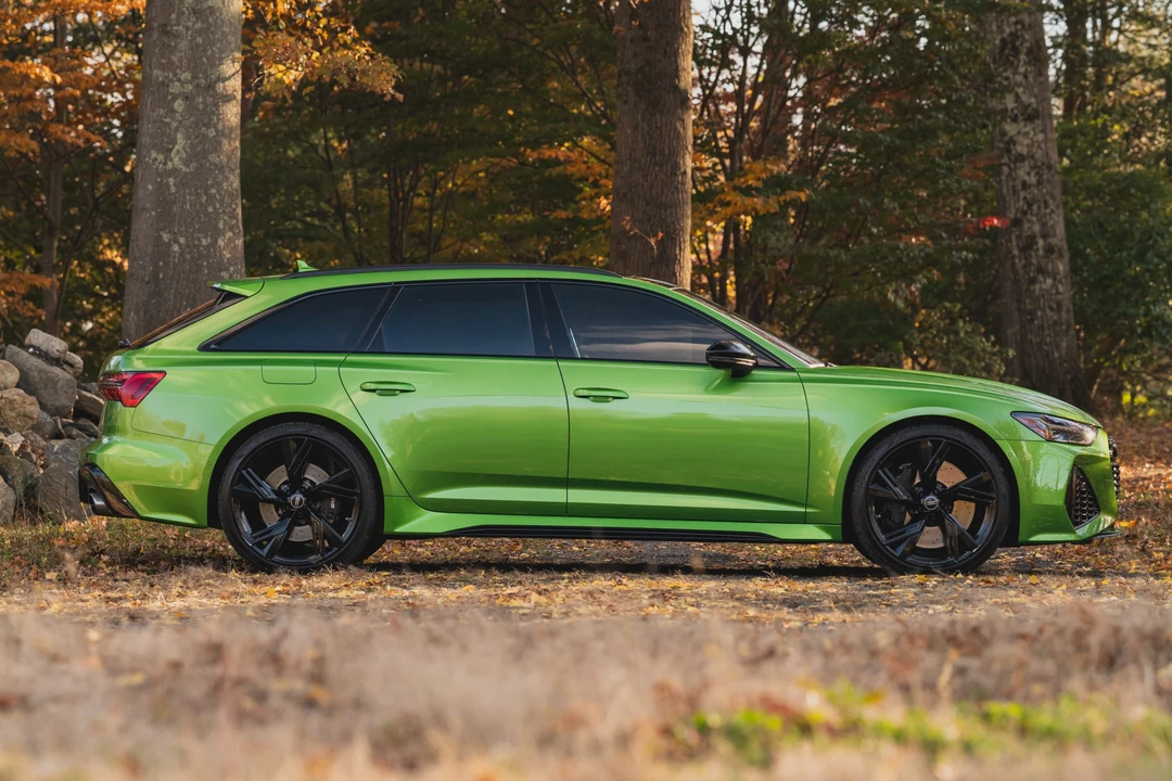 2022 Audi C8 RS6 - Image 18 of 31
