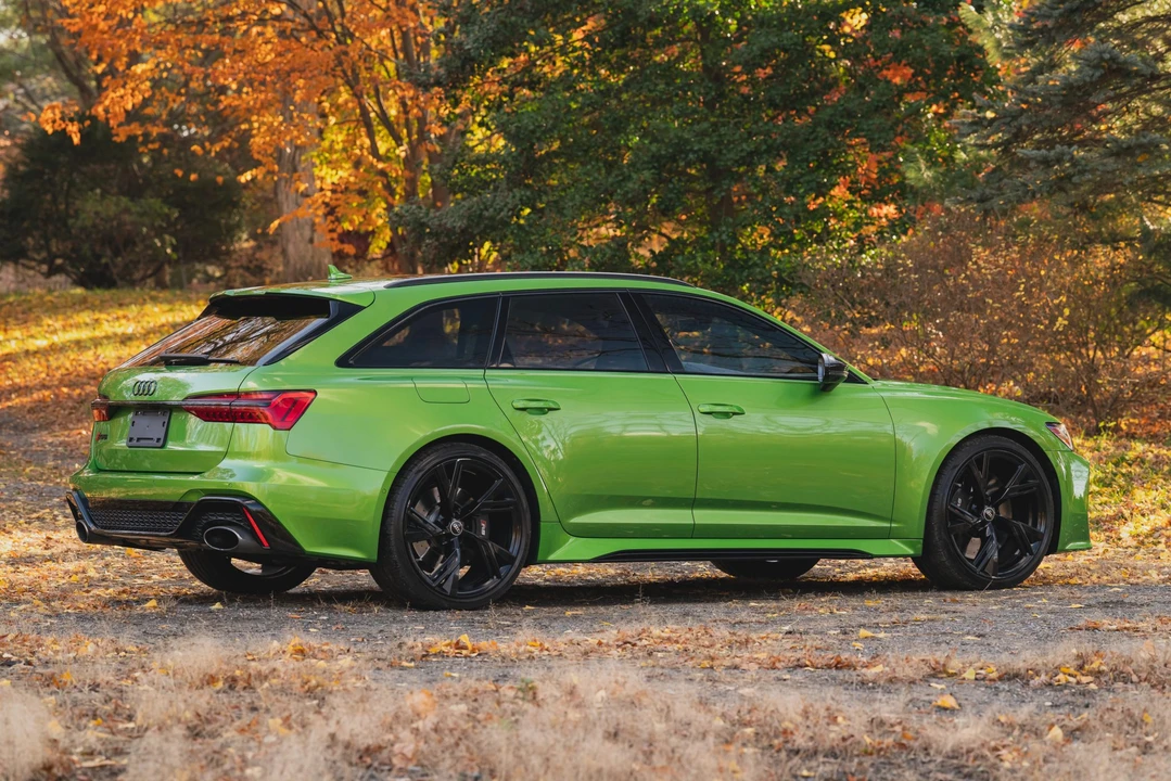 2022 Audi C8 RS6 - Image 19 of 31