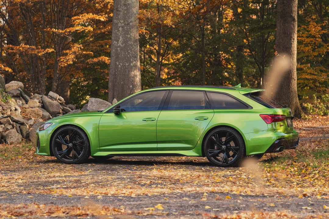 2022 Audi C8 RS6 - Image 22 of 31