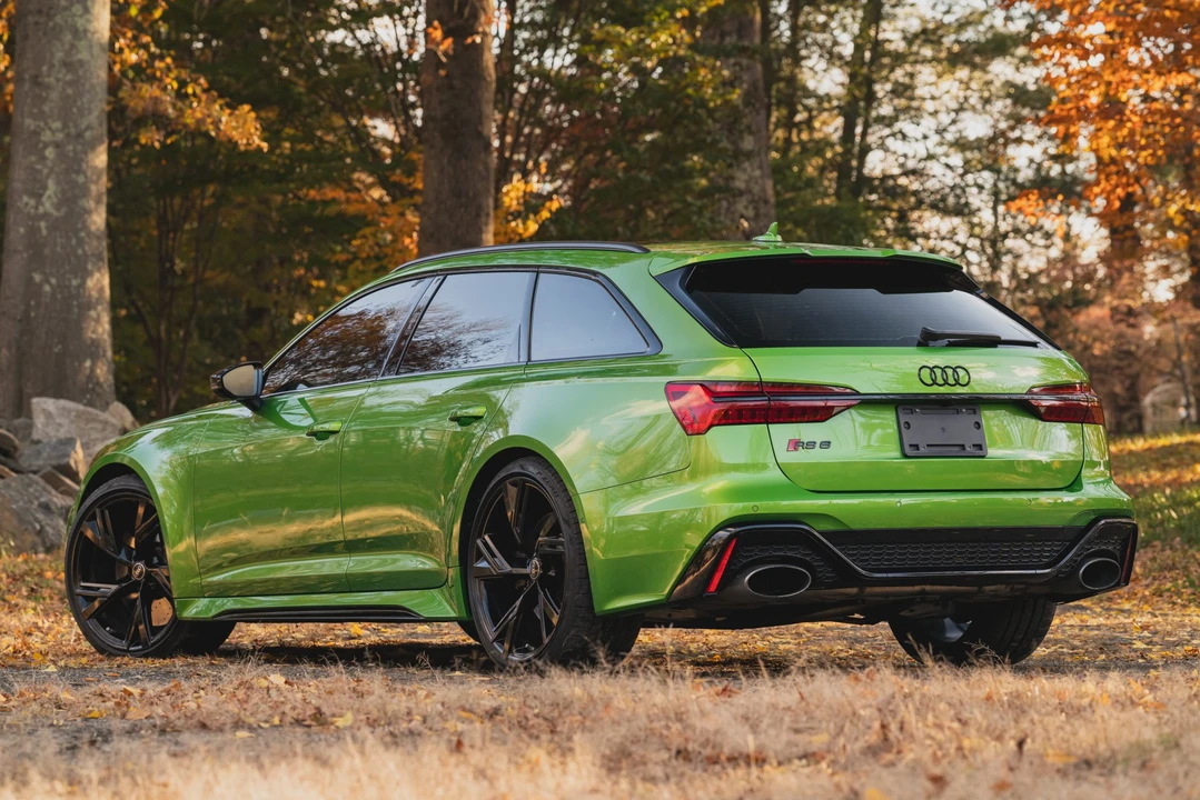 2022 Audi C8 RS6 - Image 24 of 31