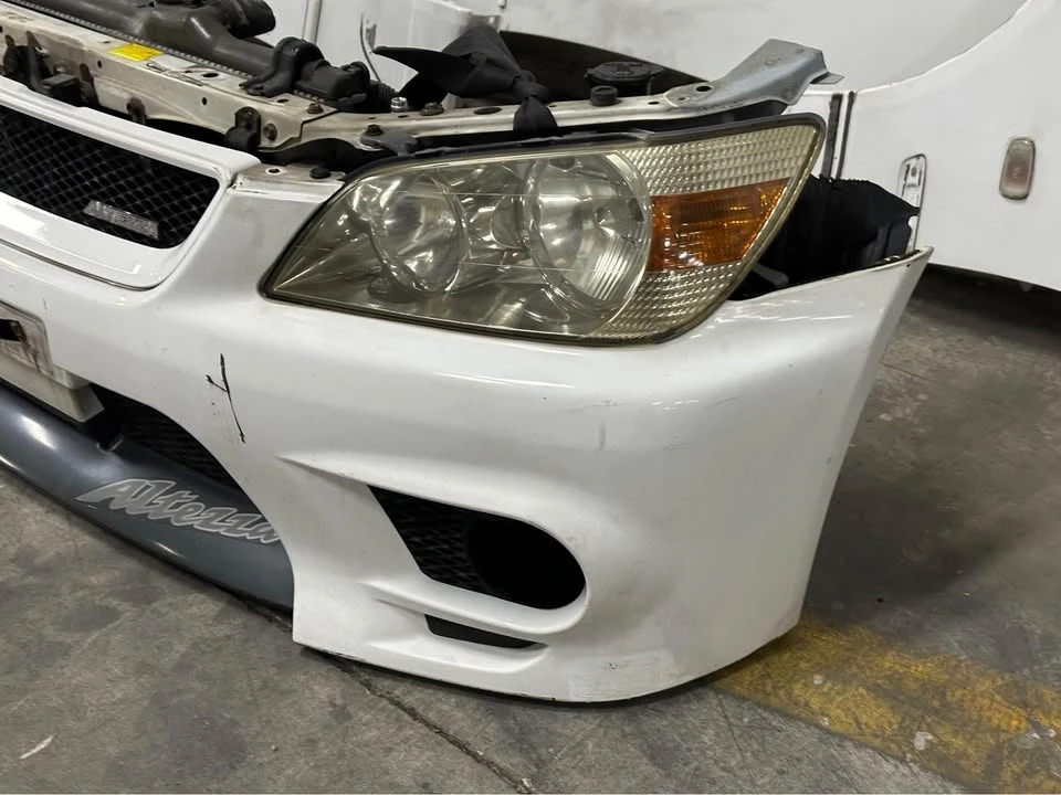 2001 Lexus IS 1st Gen - Image 4 of 8