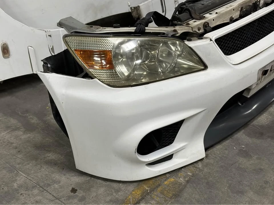 2001 Lexus IS 1st Gen - Image 2 of 8