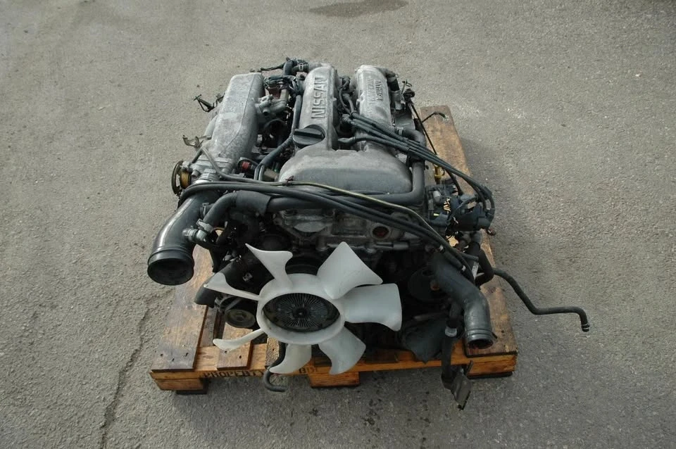 1993 Parts & Memorabilia Engines - Image 2 of 10