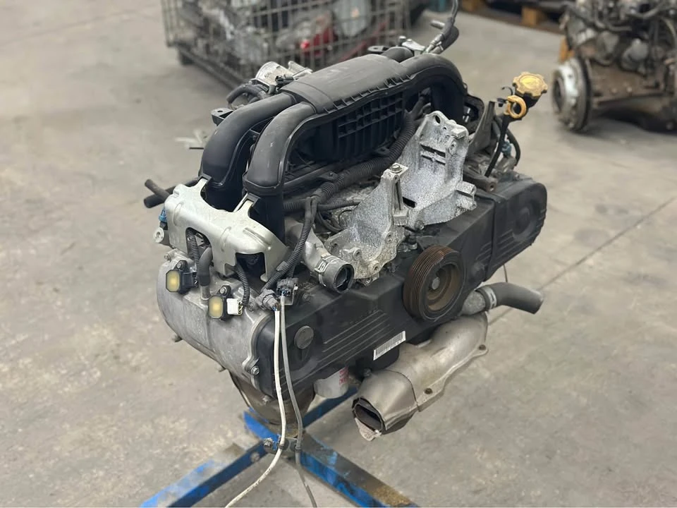 2006 Parts & Memorabilia Engines - Image 2 of 8